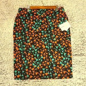 NWT LuLaRoe Cassie Pencil Skirt